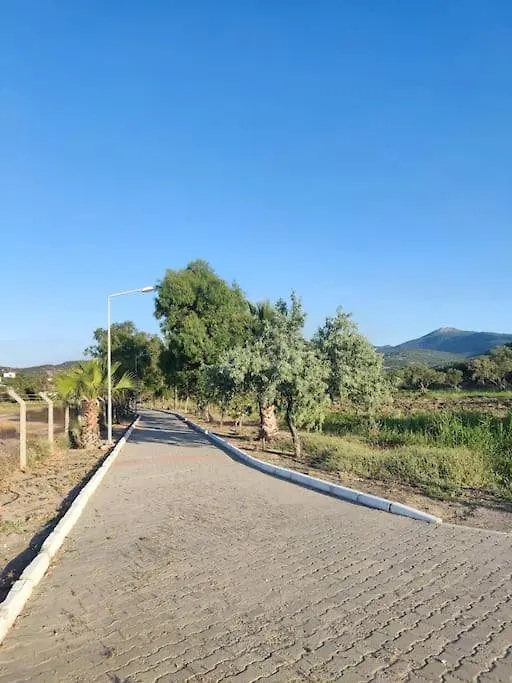 Dikili Bademli Muestakil Villa Yazcenneti Sitesi Turkije