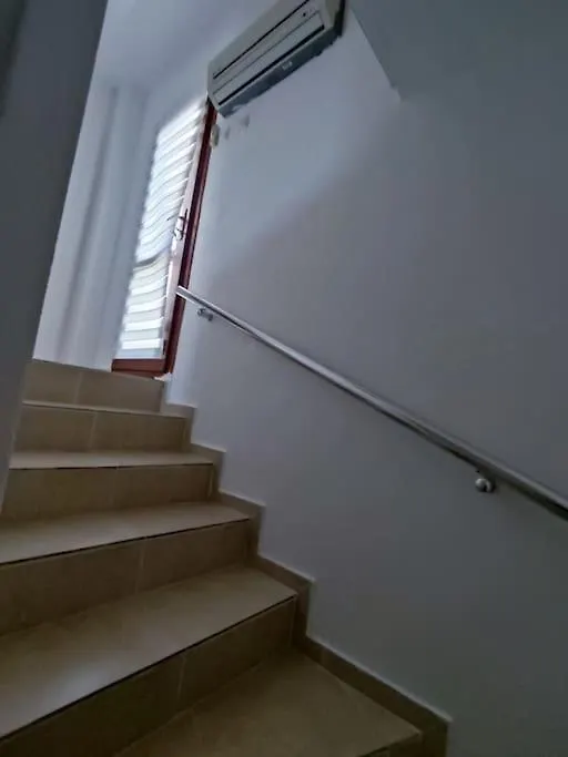 Dikili Bademli Muestakil Villa Yazcenneti Sitesi Turkije
