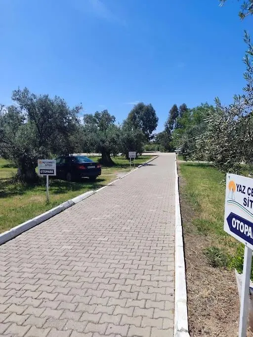 Dikili Bademli Muestakil Villa Yazcenneti Sitesi Turkije
